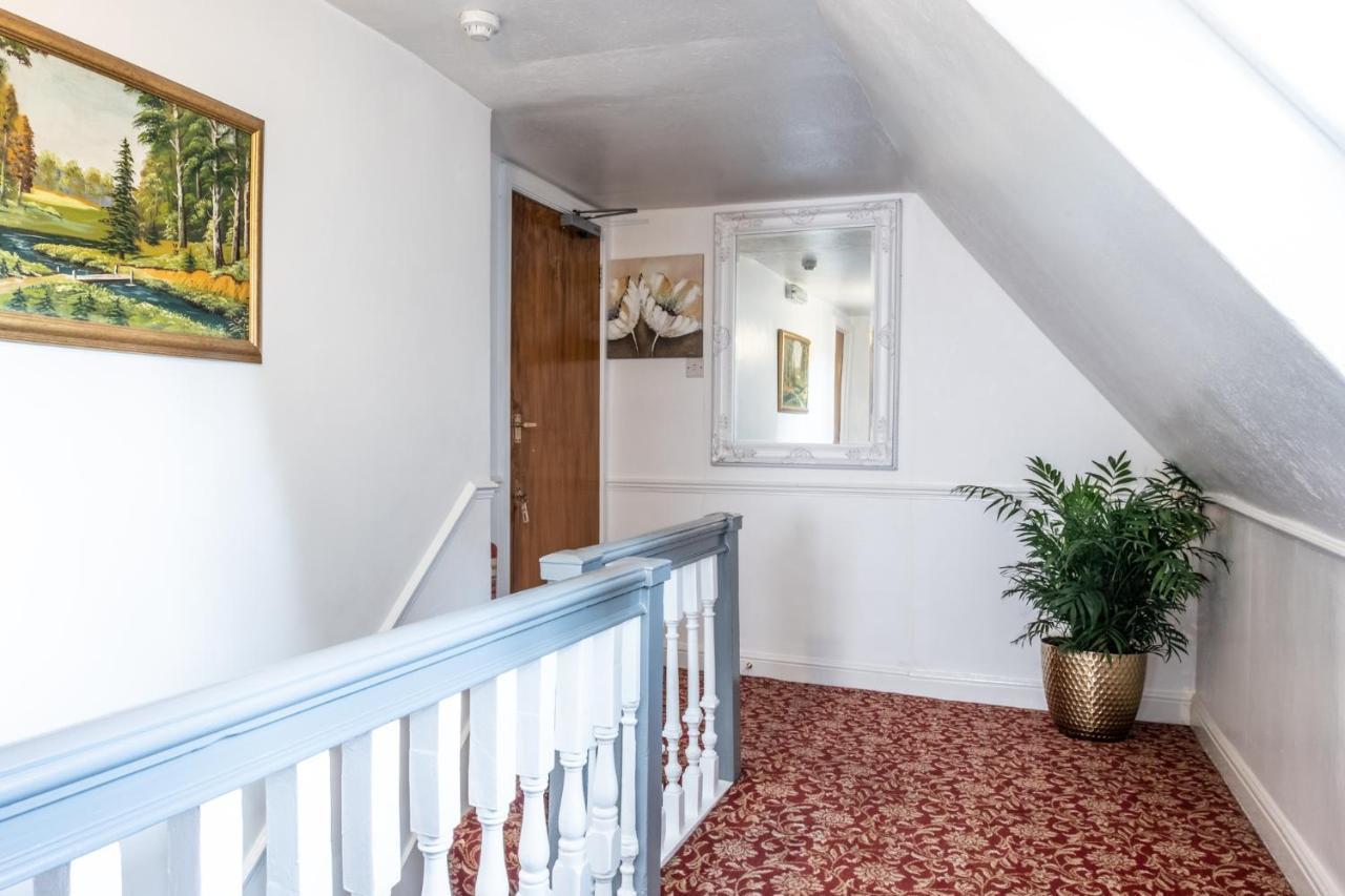 The Tudor Rose Hotel Beverley Exteriör bild
